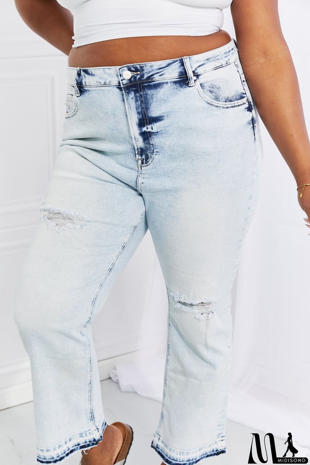 MidiSono - RISEN Full Size Camille Acid Wash Crop Straight Jeans