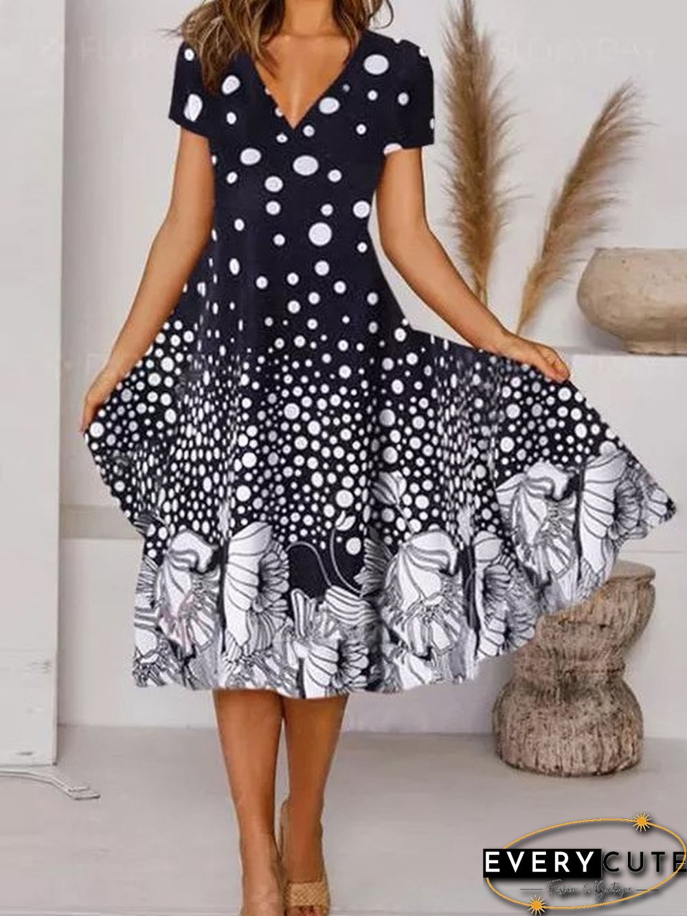 V Neck Short Sleeve A-Line Holiday Knitting Dress