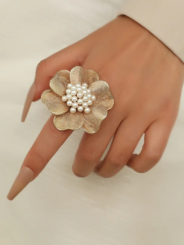 Original Statement Flower Shape Beads Ring