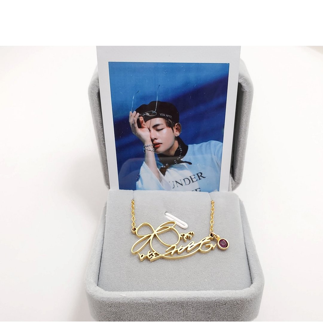 Kim Tae-hyung Signature Necklace