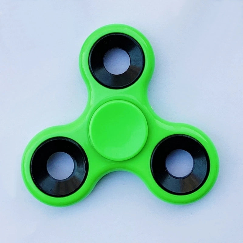 Fashion Solid Color Three-leaf Bracket Fingertip Gyro Toy