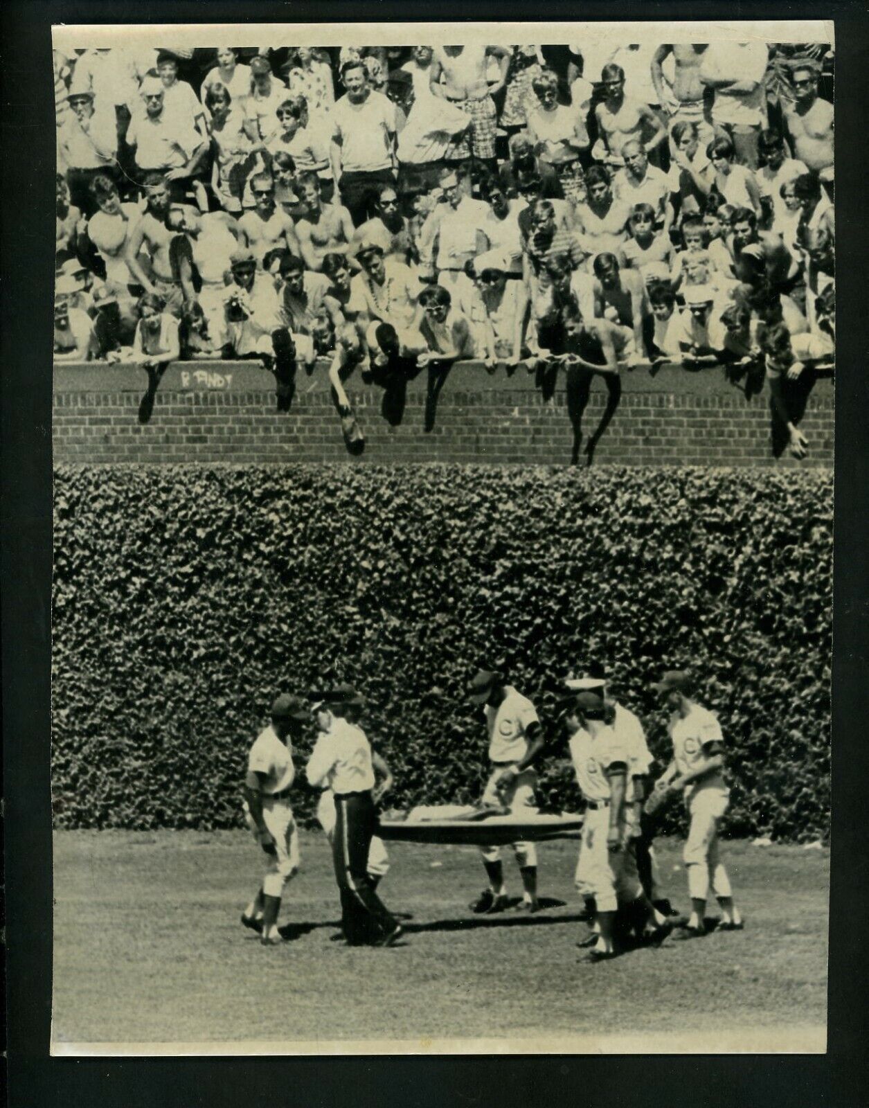 Adolfo Phillips carried off Wrigley Field 1968 Type 1 Press Photo Poster painting Chicago Cubs