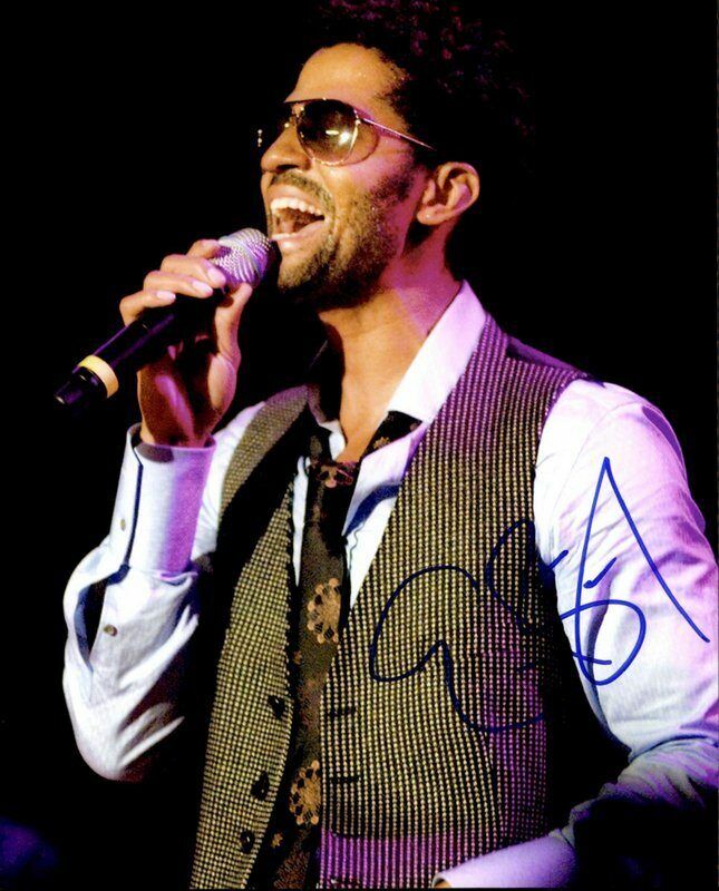 Eric Benet authentic signed RAPPER 8x10 Photo Poster painting W/ Certificate Autographed (A12)