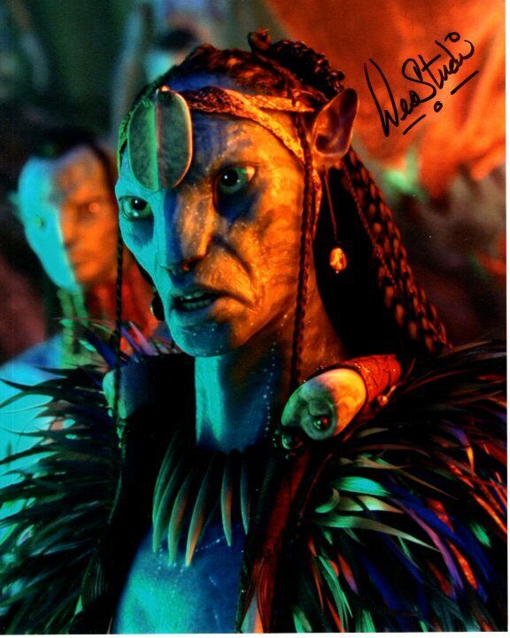 WES STUDI signed autographed AVATAR EYTUKAN Photo Poster painting