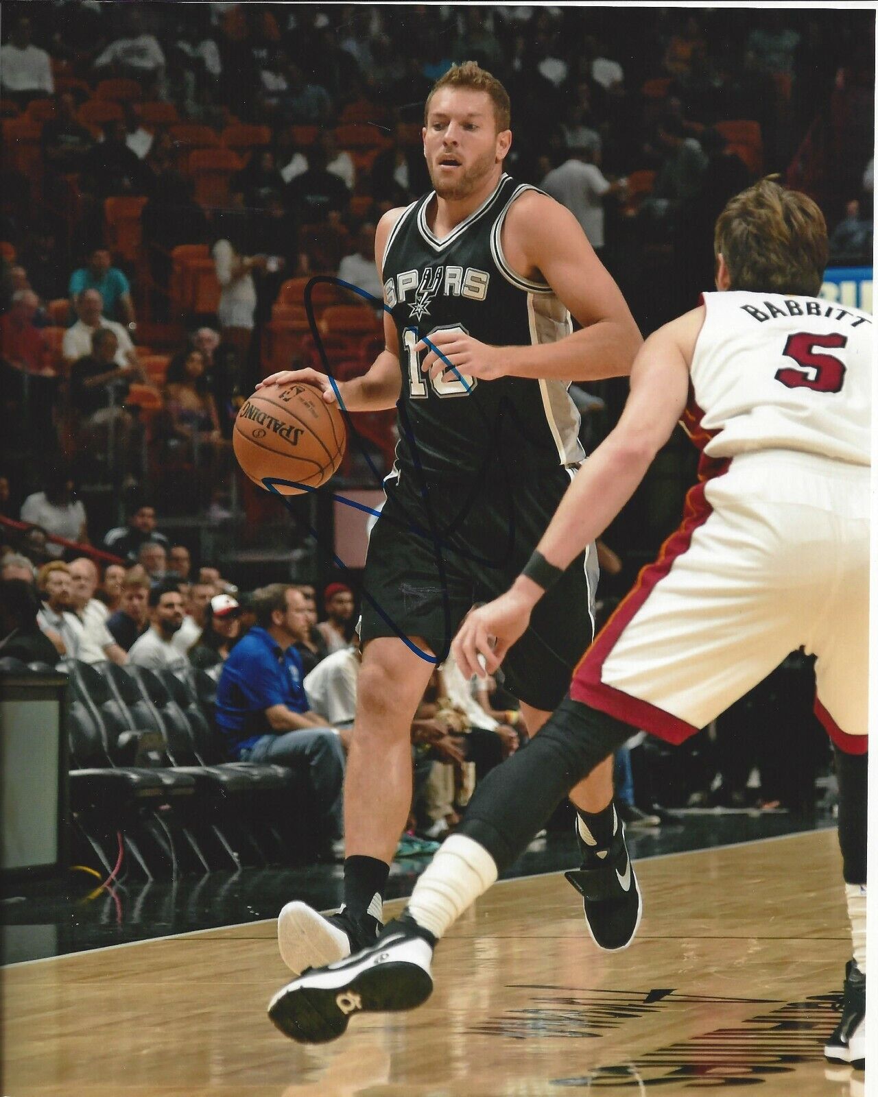 David Lee Autographed 8x10 San Antonio SpursA918