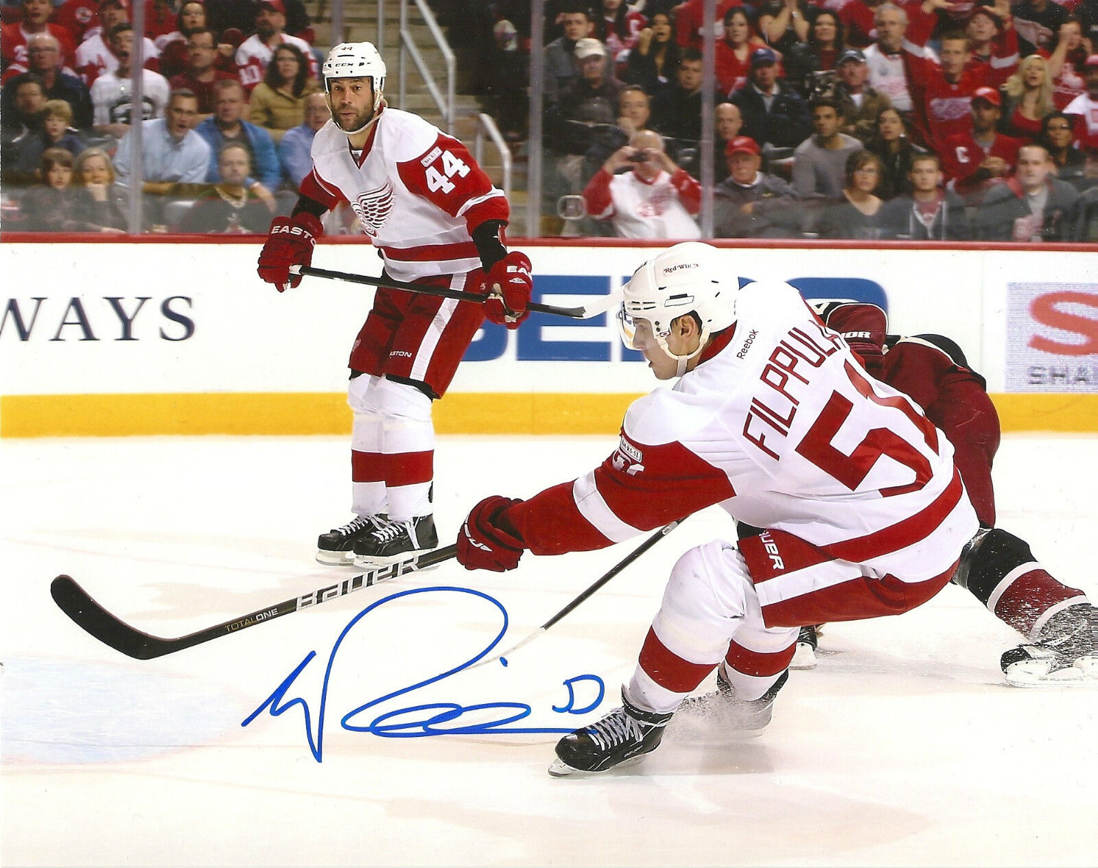 VALTERRI FILLUPIAL 'DETROIT RED WINGS' SIGNED 8X10 PICTURE *COA 2