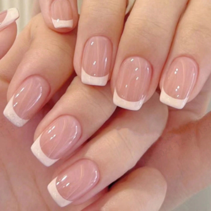 Minimalist Stripe Plastic Press-on Nails 1 Set