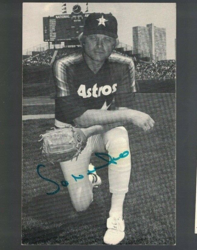 Joe Niekro Houston Astros 3/12 x 5 1/2