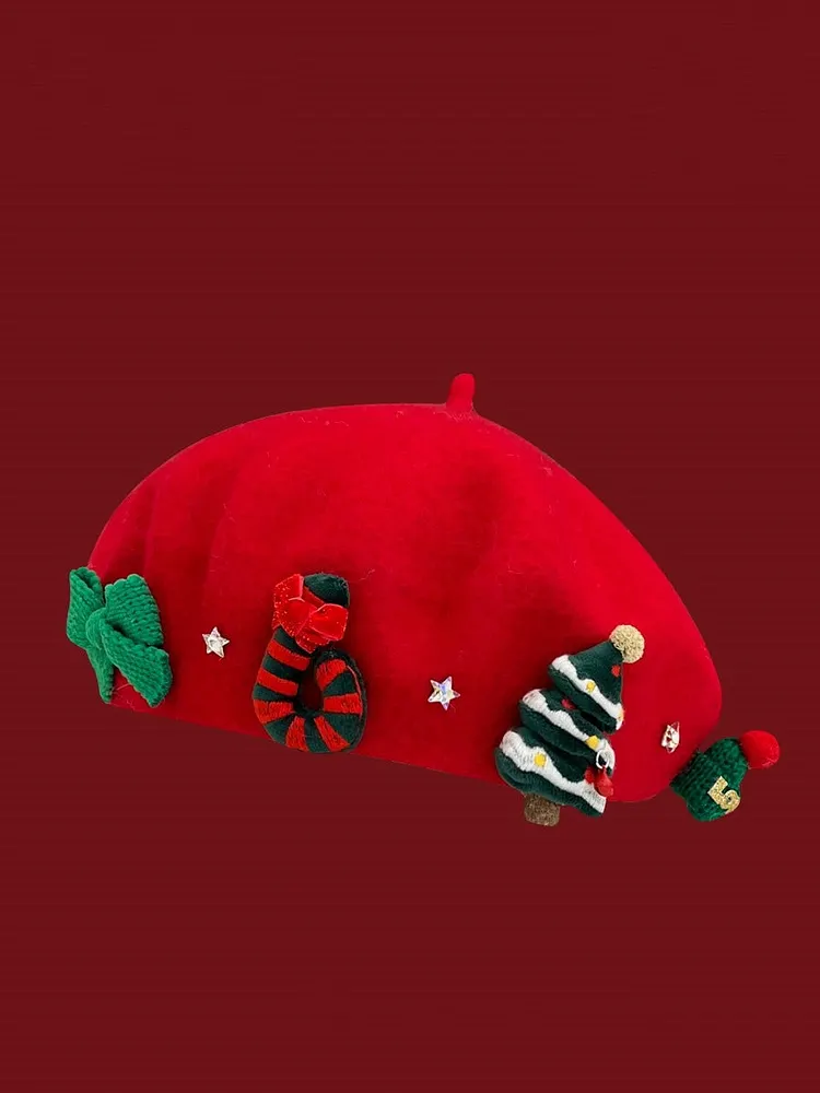 Christmas-themed patchwork red wool beret