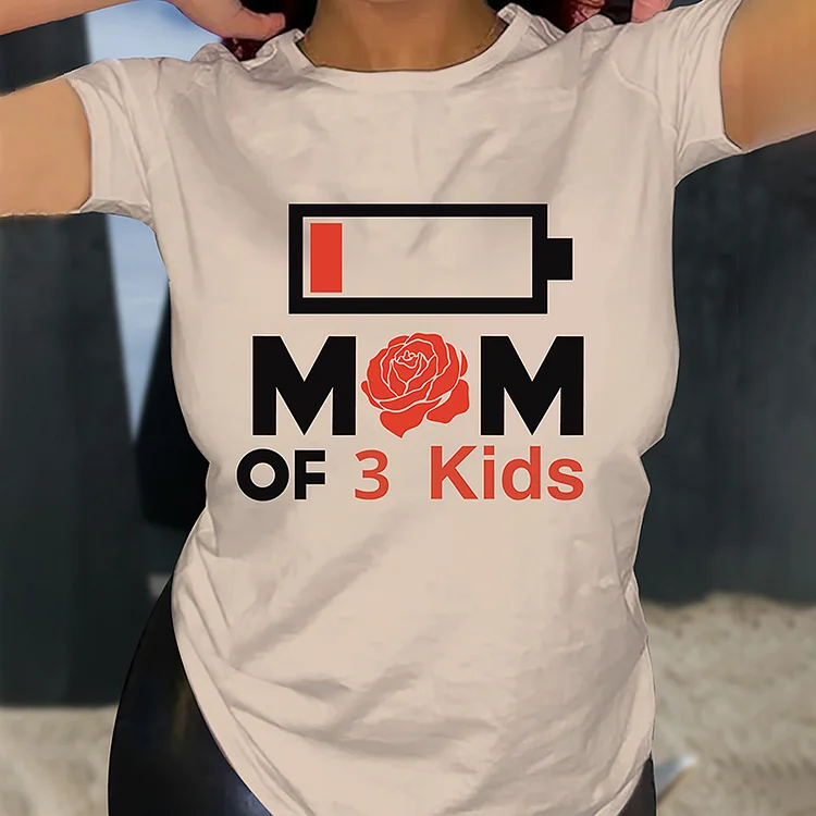 VChics Stylish Mom of Three Kids Print Crew Neck Cozy T-Shirt