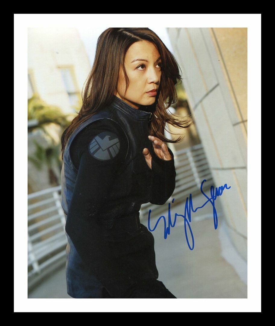 Ming Na Wen - Agents Of Shield Autograph Signed & Framed Photo Poster painting 1