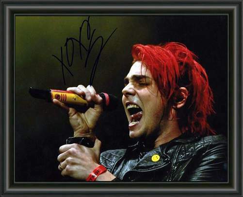 MY CHEMICAL ROMANCE - Gerard Way SIGNED - A4 AUTOGRAPH - GLOSS Photo Poster painting POSTER 1