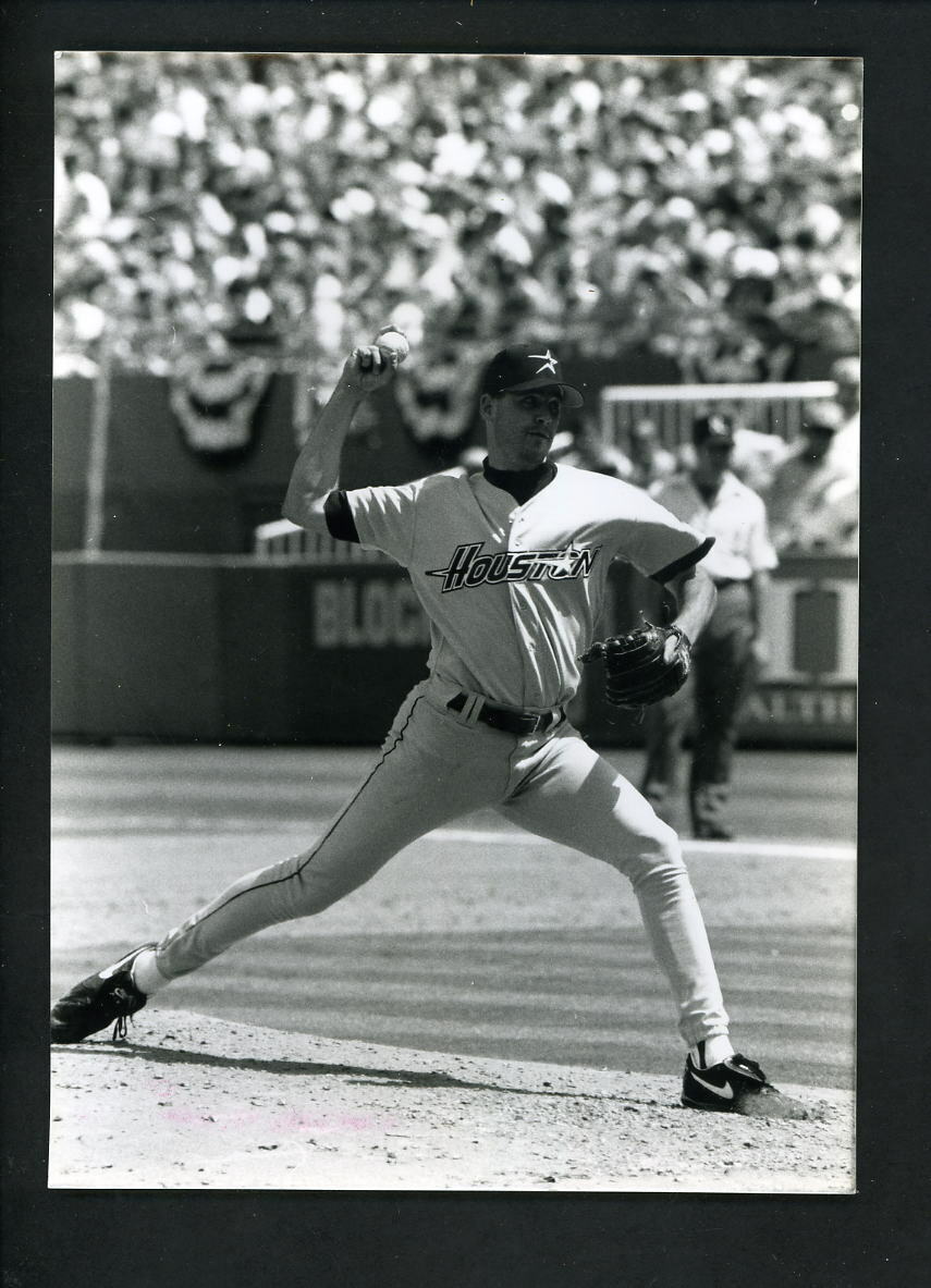 Daryl Kile pitching circa 1990's Press Original 5 x 7 Photo Poster painting Houston Astros