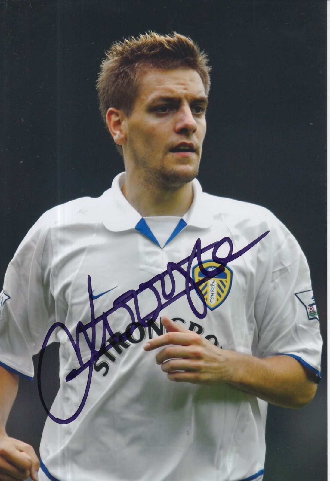 Jonathan Woodgate Hand Signed Leeds United 12x8 Photo Poster painting.