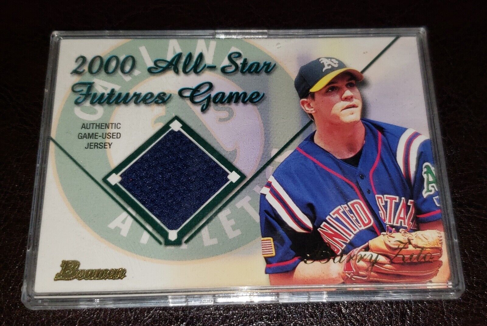 BARRY ZITO 'OAKLAND ATHLETICS' BOWMAN 2000 GAME USED JERSEY BASEBALL CARD