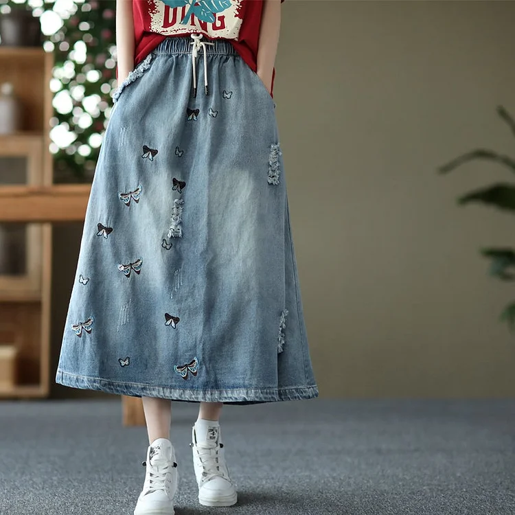 Retro Loose Embroidery A-Line Denim Skirt