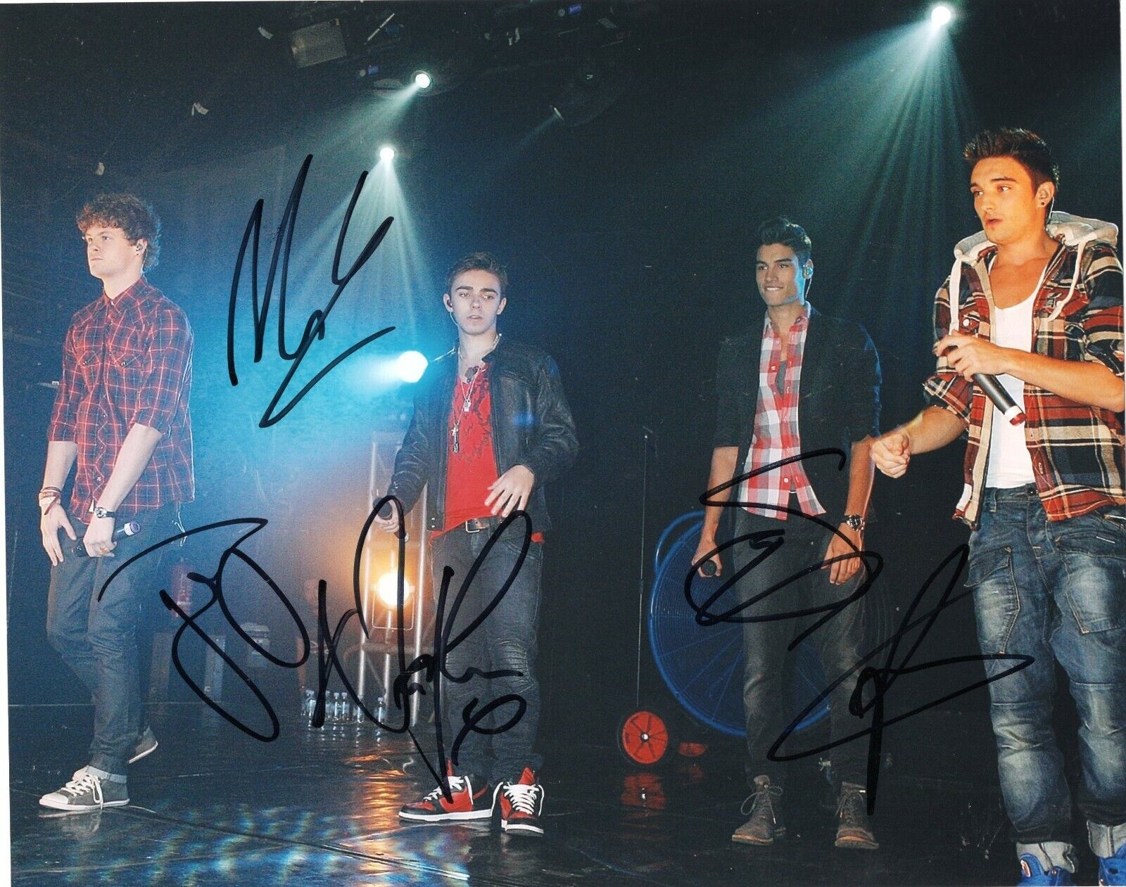 Group Signed 8x10 Photo Poster painting w/COA U.K. Band All Time Low Heart Vacancy #3