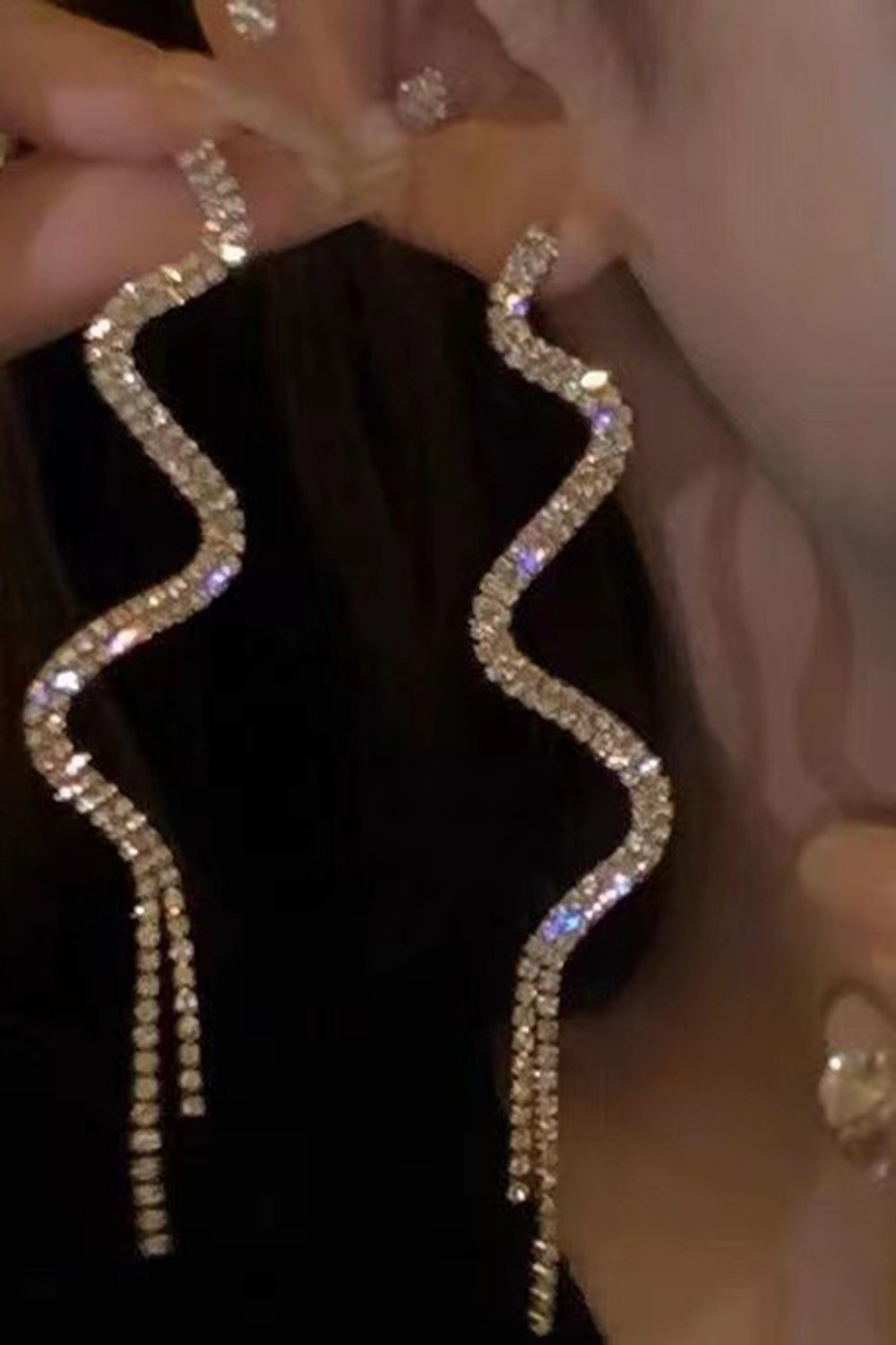 Fashion Gold Shiny Tassel Earrings