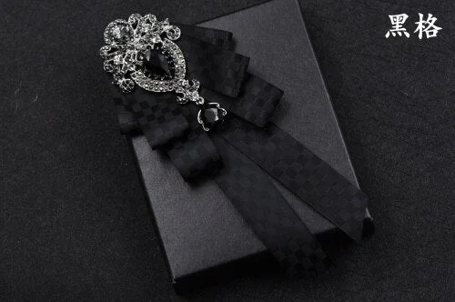 High-quality Fashion Handmade Red Diamond Bow Tie Wedding Collar Bowtie Brooch Pocket Towel Square Set Gifts for Men Accessories