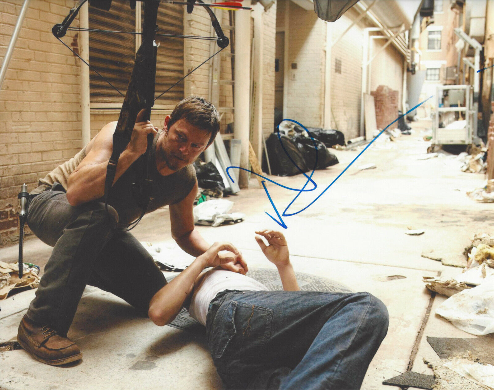 NORMAN REEDUS SIGNED 'THE WALKING DEAD' DARYL DIXON 8x10 Photo Poster painting w/COA ACTOR