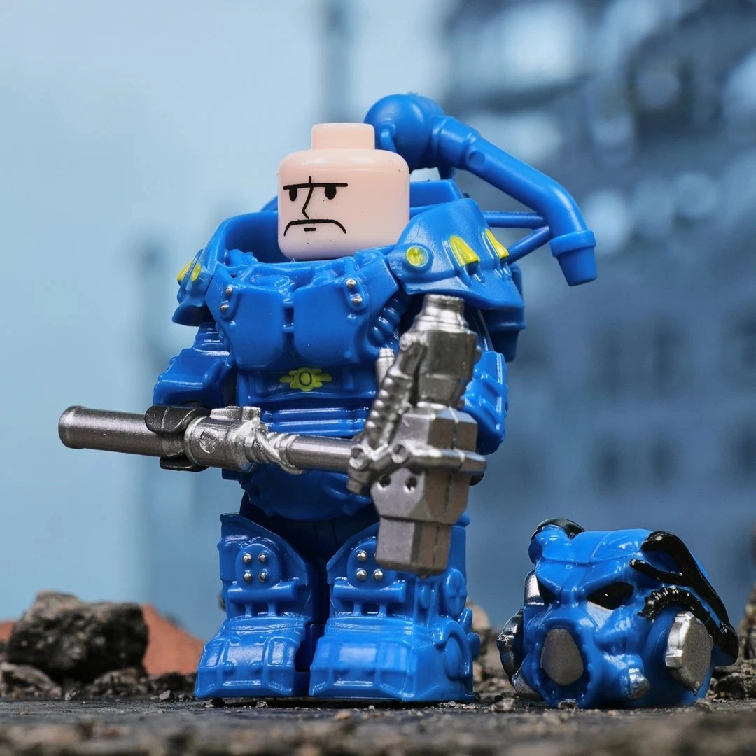 Minifigure World Fallout Shelter X-01 Power Armor Minifigures Set - 6 Unique Color Styles with Companion Creatures & Weapons