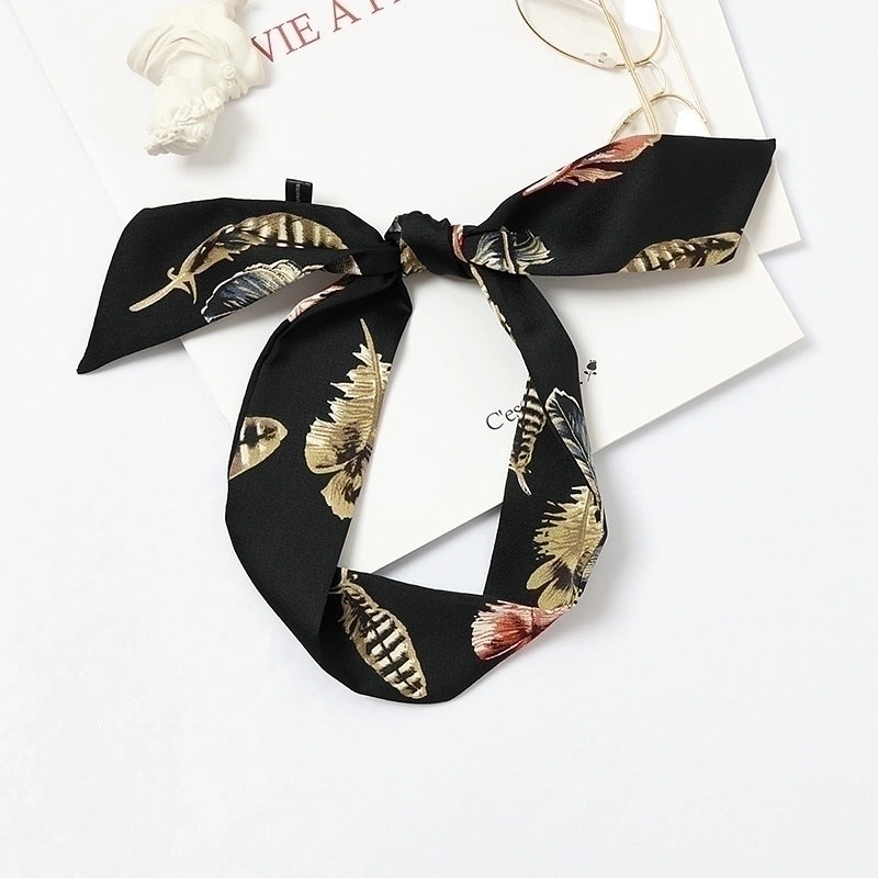 Women’s Sweet Polka Dots Heart Shape Satin Printing Silk Scarves