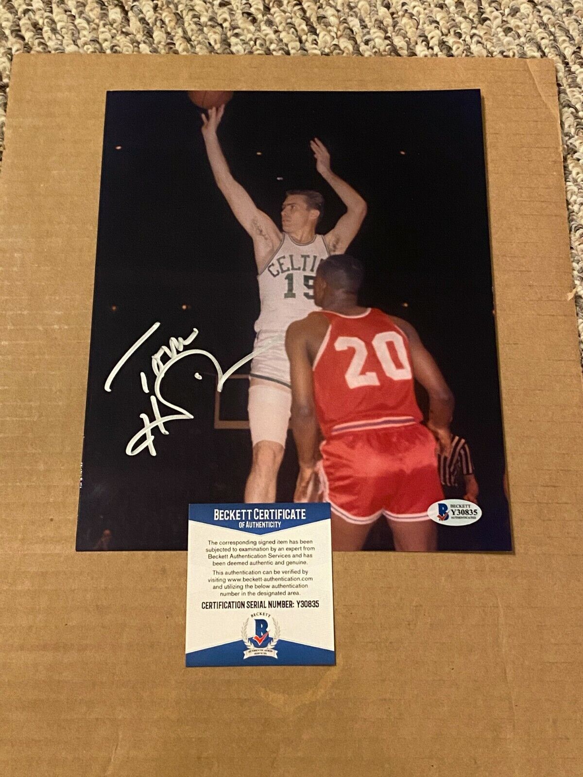 TOM HEINSOHN SIGNED BOSTON CELTICS 8X10 Photo Poster painting BECKETT CERTIFIED #2