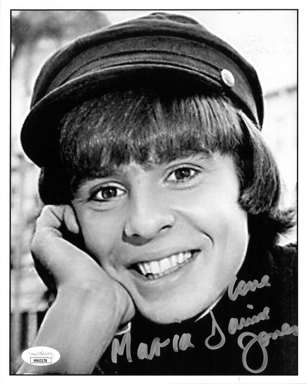 Davy Jones Signed The Monkees Authentic Autographed 8x10 B/W Photo Poster painting JSA #MM43178