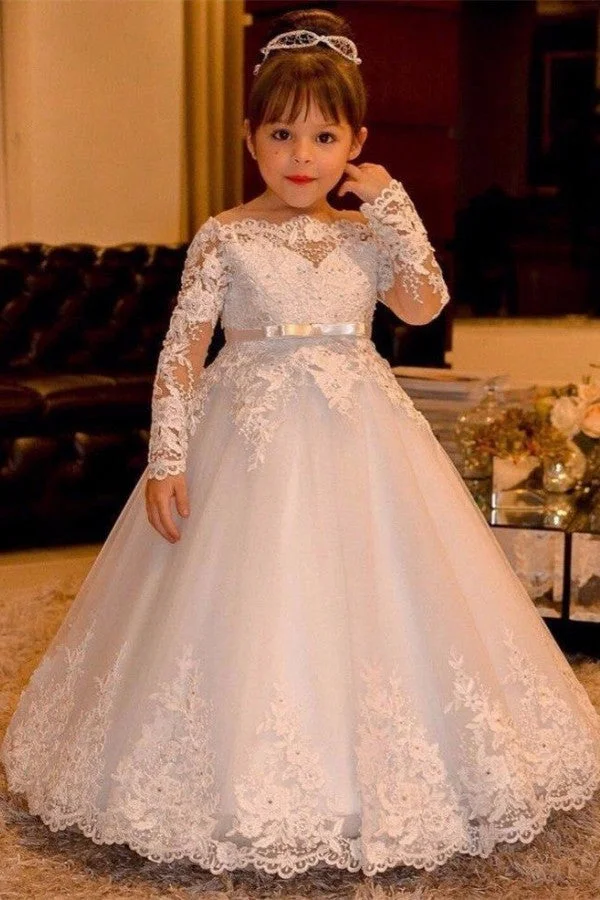 Daisda A-line Bateau Long Sleeve Backless Flower Girl Dress Lace With Bowknot Lace Appliques 