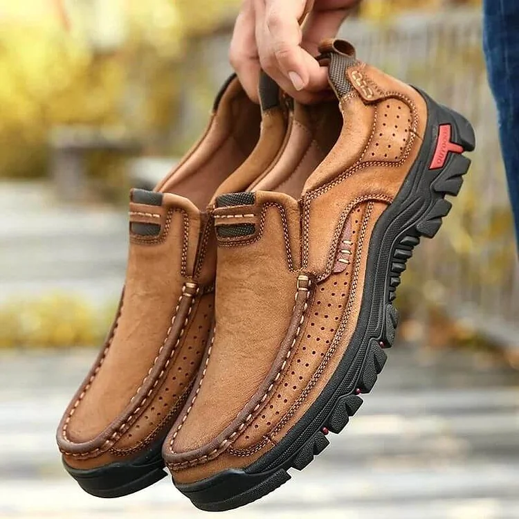 Supportive and Comfortable Orthopedic Soles Men's Outdoor Shoes The Cold Blanket