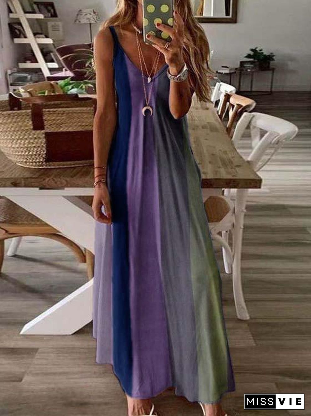 Women's Sleeveless V-neck Gradient Printed Maxi Slip Dress
