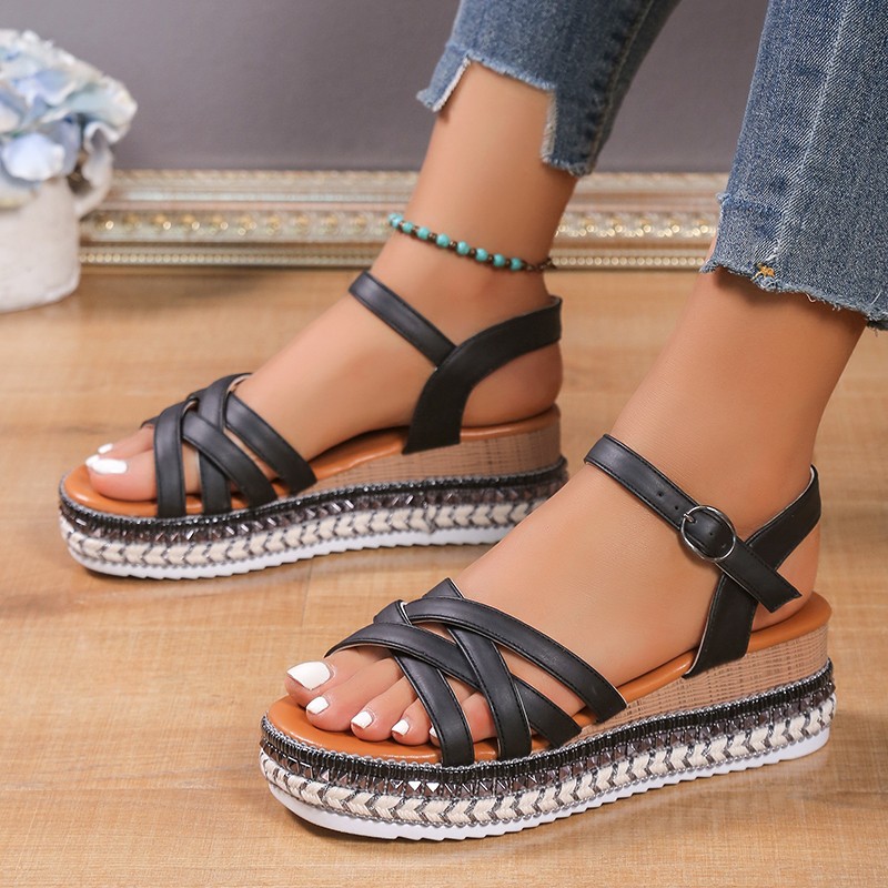 Mature Women Summer Cross-strap Sandals With Back Buckle Fashion Flats Beach Shoes