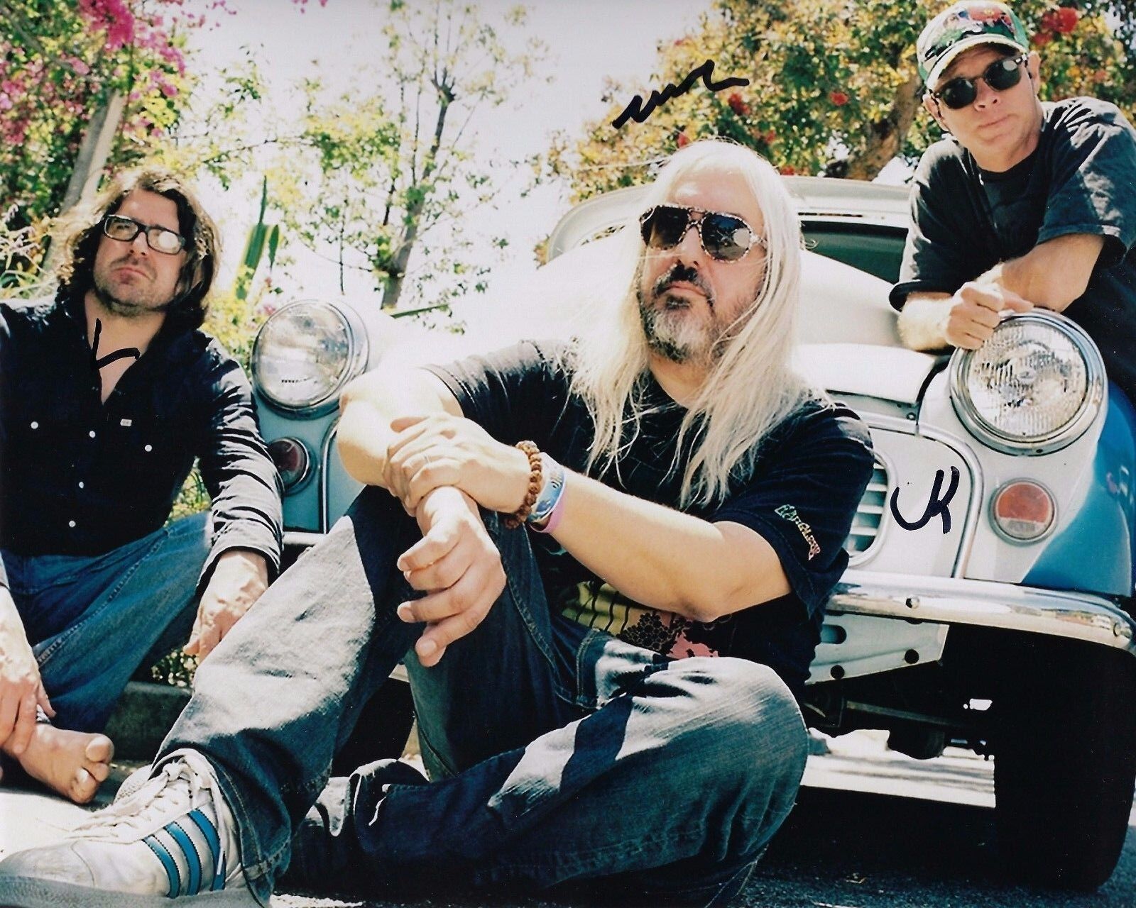 GFA J Mascis Band x3 * DINOSAUR JR. * Signed Autographed 8x10 Photo Poster painting D2 COA