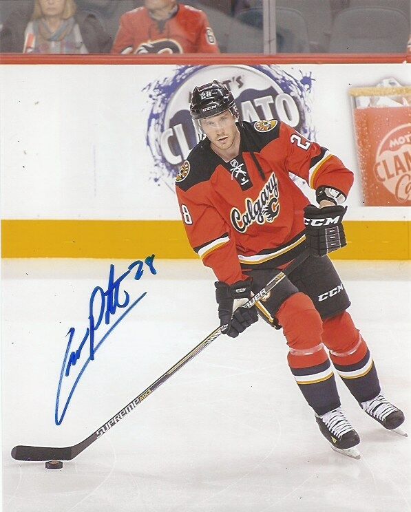 Calgary Flames Corey Potter Autographed Signed 8x10 Photo Poster painting COA A