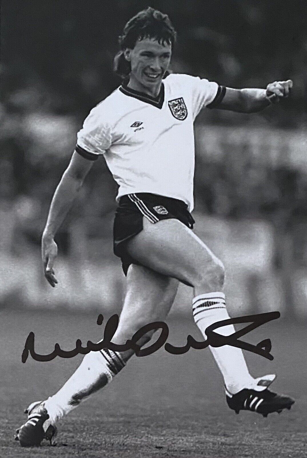 Mike Duxbury Genuine Hand Signed England 6X4 Photo Poster painting 7