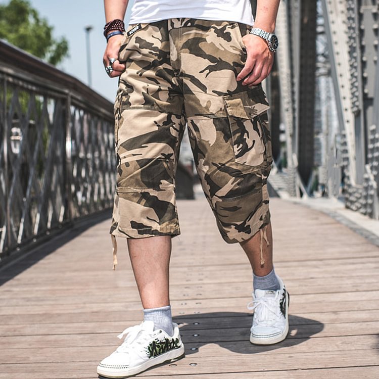 Men's Loose Multi-pocket Camouflage Overalls Cotton 7-point Pants