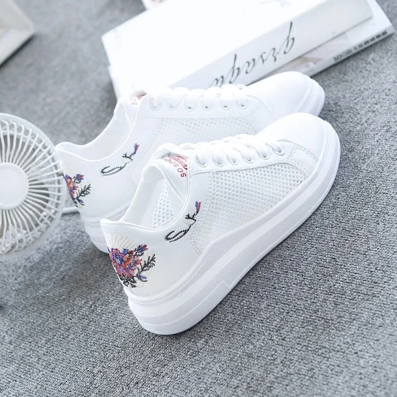 Female Flat Casual Shoes 2021 New Spring Summer Women Vulcanized Shoes Women's Shoes Sneakers White Shoes Woman Zapatillas Mujer