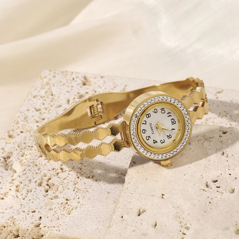 Elegant Solid Color Quartz Women’s Watches