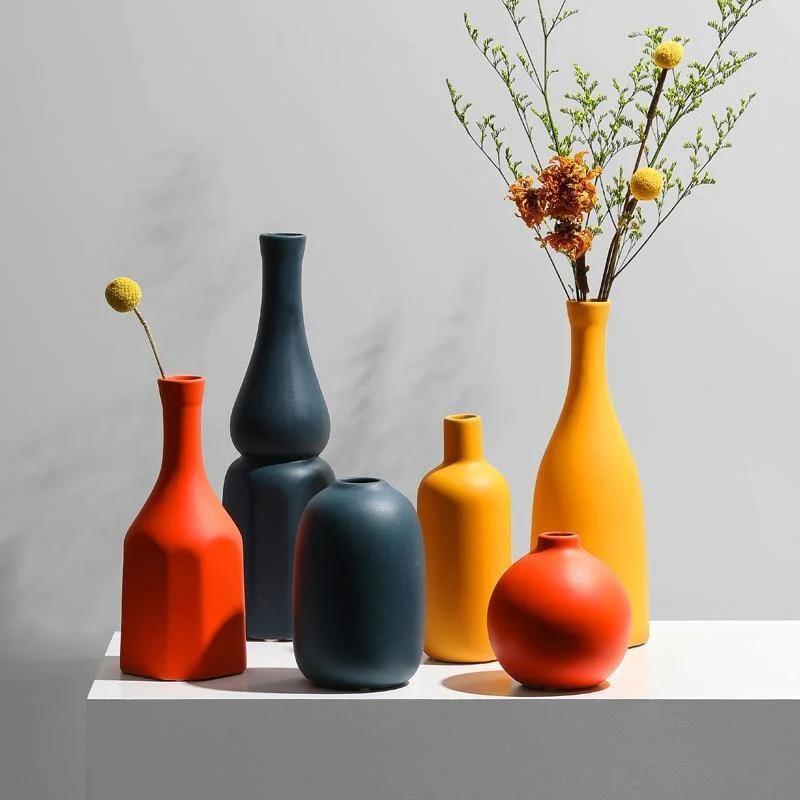 Contrasted Pastel Ceramic Vases