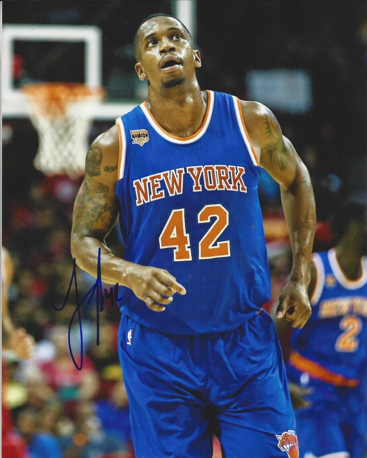 Lance Thomas Autographed 8x10 NewYork KnicksA707