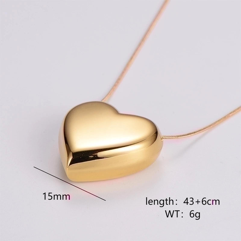 Stainless Steel 18K Gold Plated Minimalist Heart Shape Pendant Necklace