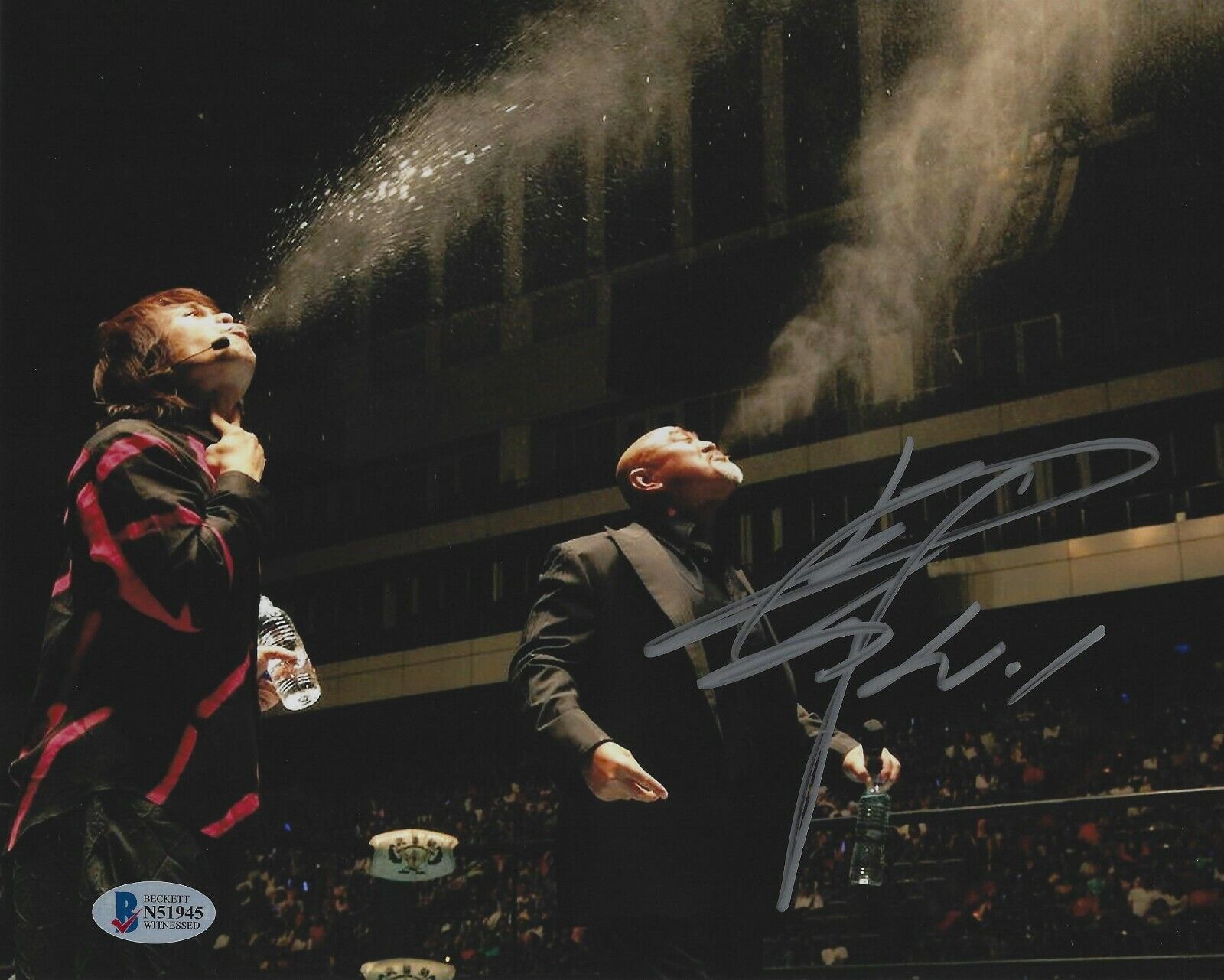 Keiji Mutoh Signed 8x10 Photo Poster painting BAS COA WCW New Japan Pro Wrestling Great Muta 945