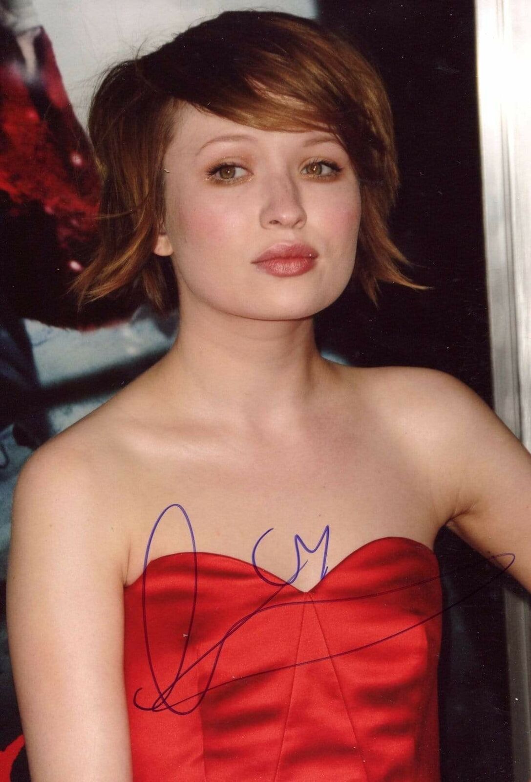 Emily Browning ACTRESS autograph, In-Person signed Photo Poster painting