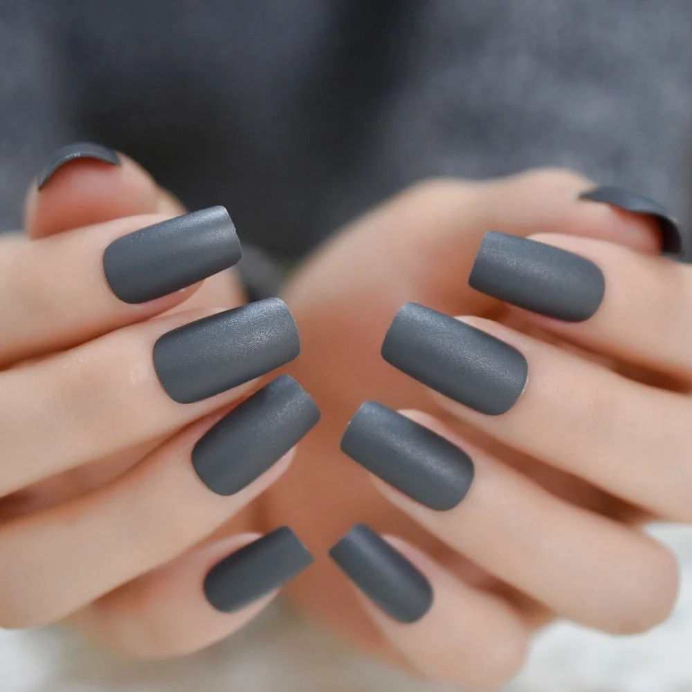 Gorgeous Cream False Nails Long Iridescent Matte Fake Nails Frost Art Design DIY Full Free Artificial False Nails 24-Nail Inspo