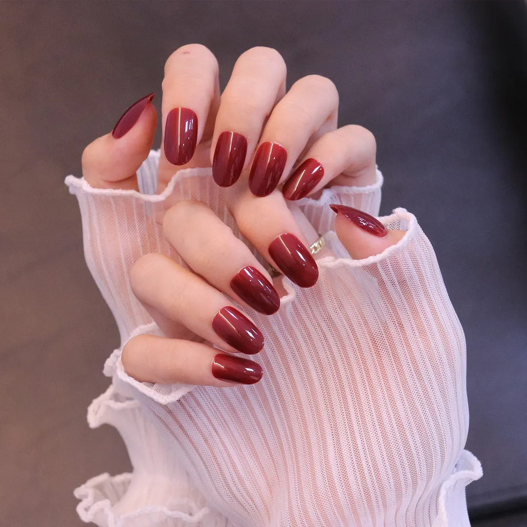 24pcs/Set Gorgeous Wine Red False Nails With Glue Middle Long Round Head Full Nail Tips Finished Fake Nail artificial nails-Nail Inspo