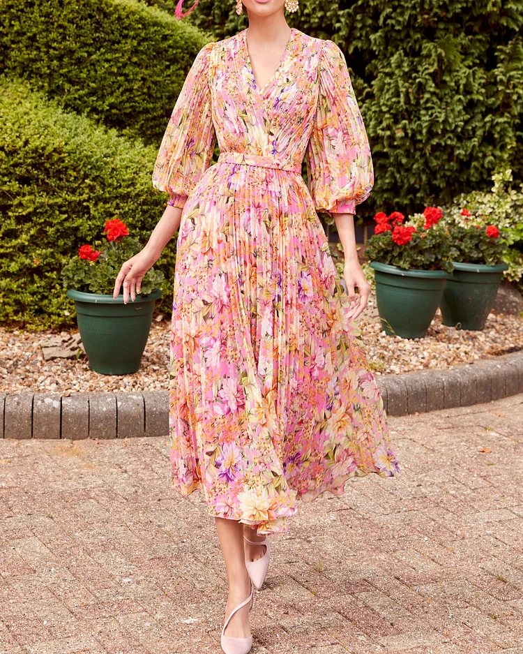 Elegant floral print pleated dress