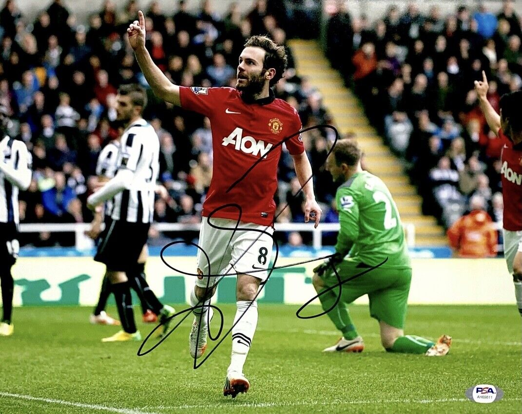 Juan Mata Signed 11x14 Photo Poster painting PSA AH69811 Soccer Manchester United