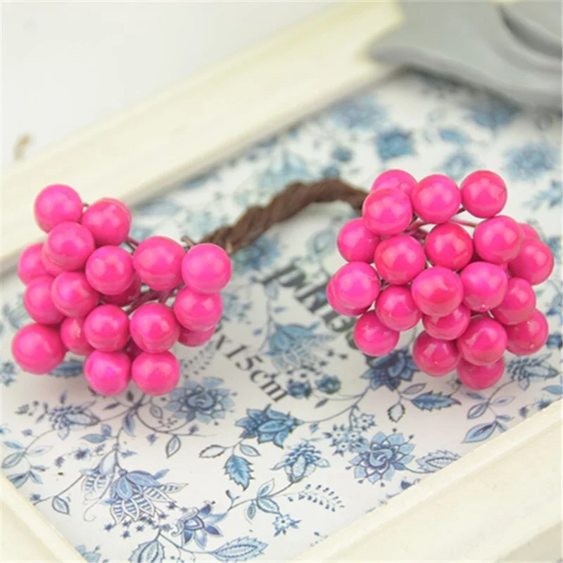 25pcs/50 Heads 0.7cm Mini Fake Fruit Small Double heads Berries Artificial Flower cherry Stamen Wedding Christmas Decorative