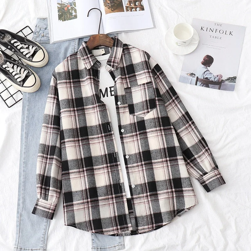 Autumn New Women Vintage Flannel Plaid Shirt Pockets Full Sleeve Turn Down Collar Loose Blouse Spring Female Casual Basic Tops