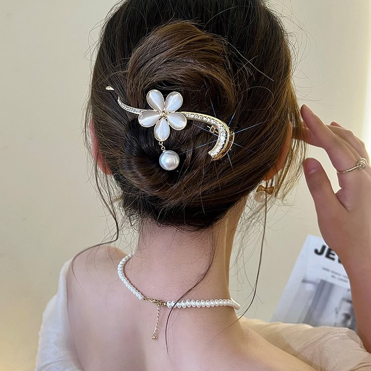 Opal Flower Claw Clip KERENTILA